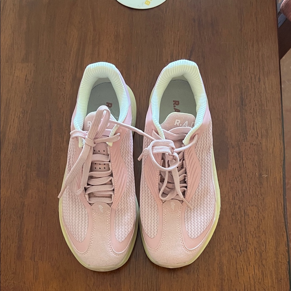 Rad one V1 sneakers